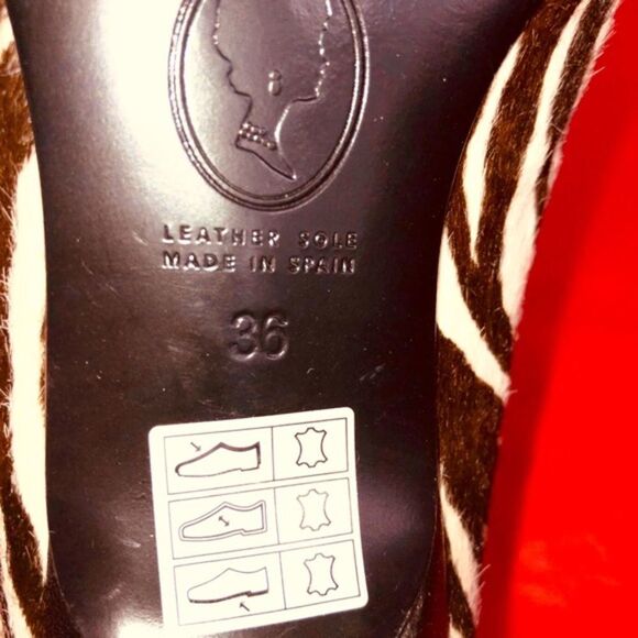 LULU GUINNESS SHOES PONY HAIR ZEBRA KITTENHEEL 5.5 - Picture 10 of 10